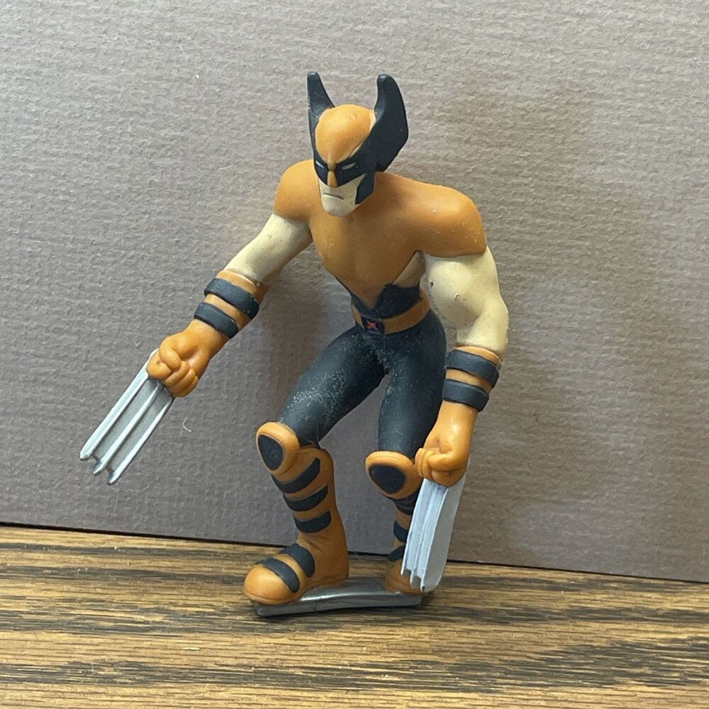 2001 Burger King Marvel Universe X-Men WOLVERINE Action Figure 3.5"